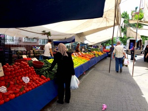 Fruta en el mercado de Fatih que ver en Estambul