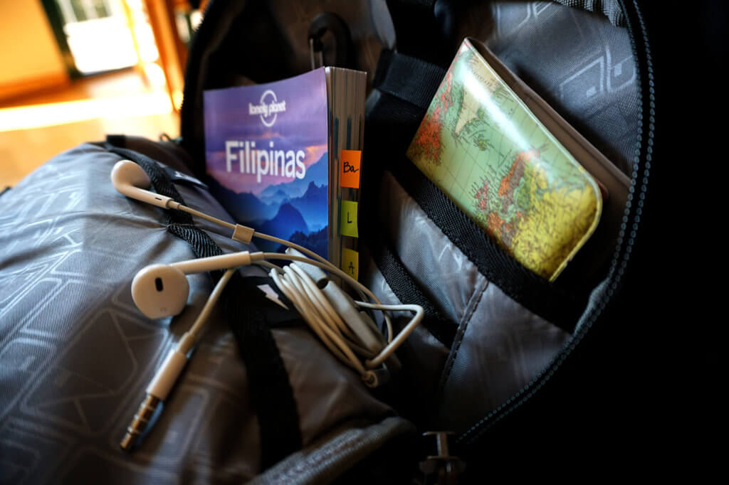 tenis Desalentar Paternal Cómo preparar una mochila de viaje: trucos y consejos | Globotroter