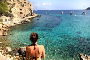 Cala Xerraca en Ibiza entre las mejores playas de España
