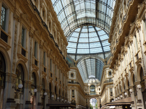 Galeria Victor Manuel II que ver en Milan