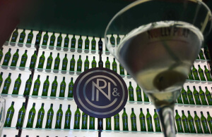 Cóctel Noilly Prat en Marseillan