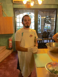 Cocinar platos locales en el Petra Kitchen que ver en Petra