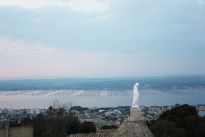 Vistas de las tablas de ostras desde el Monte Saint Clair de Sète