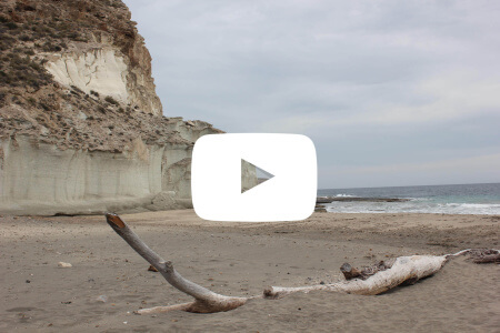 Vídeo sobre la Cala de Enmedio en Almería